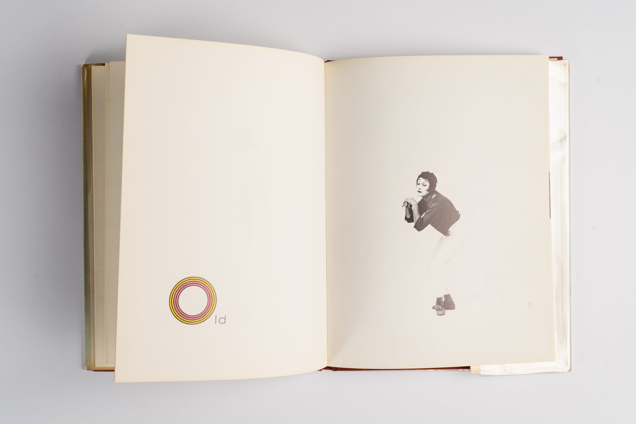 The Marcel Marceau Alphabet Book（中譯：馬歇・馬叟字母書）